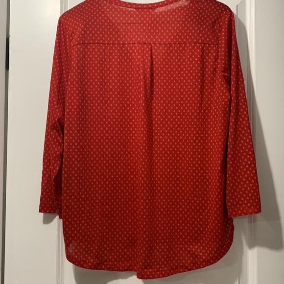 *3 for $15* H&M Top - Picture 4 of 4
